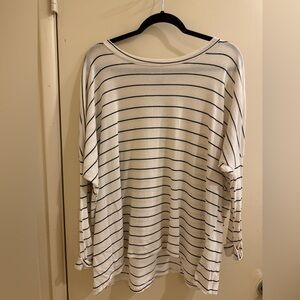 Carly Jean Long Black and White Striped Long Sleeve Top, M